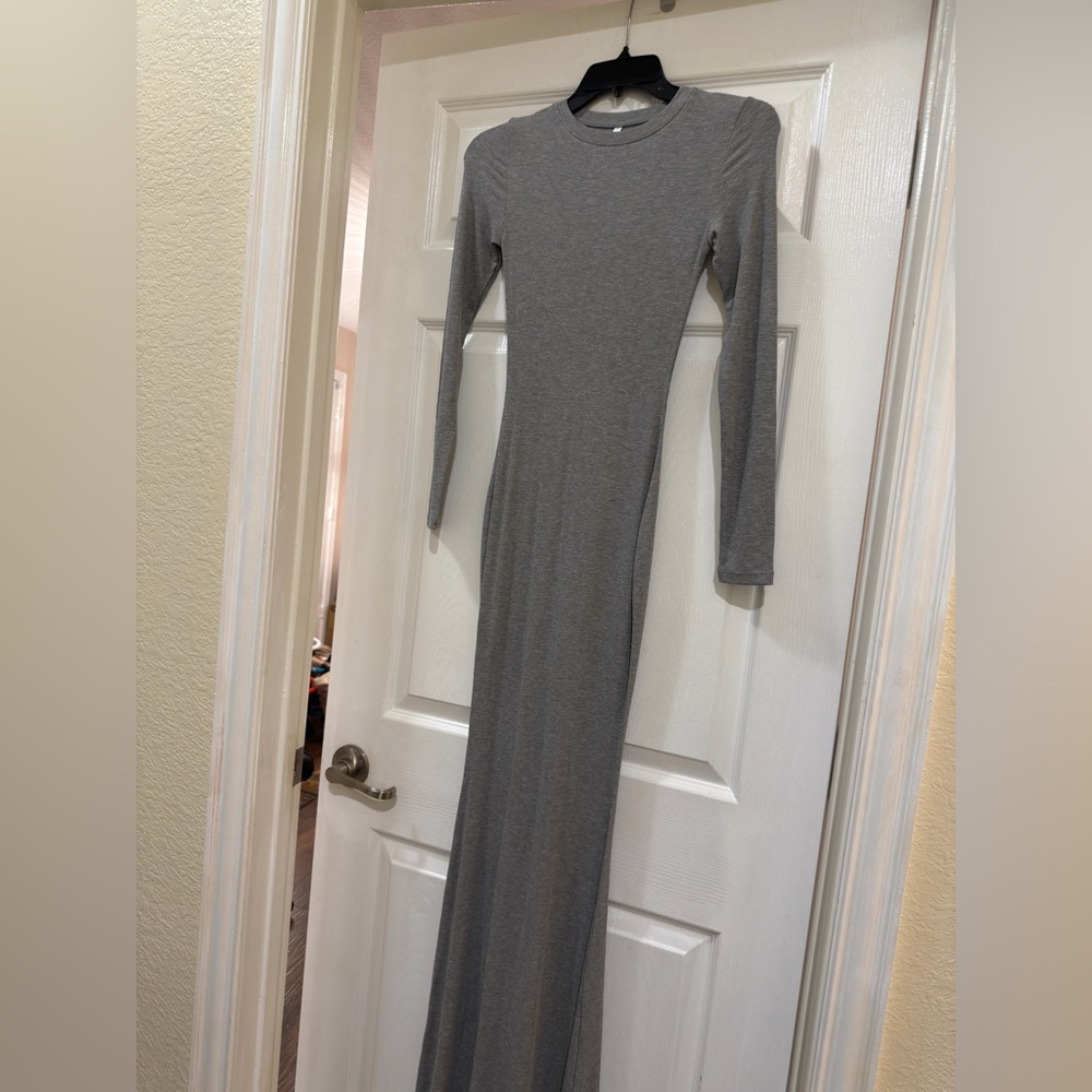 Women’s sexy crew neck lounge long dress elegant long sleeve ribbed bodycon maxi